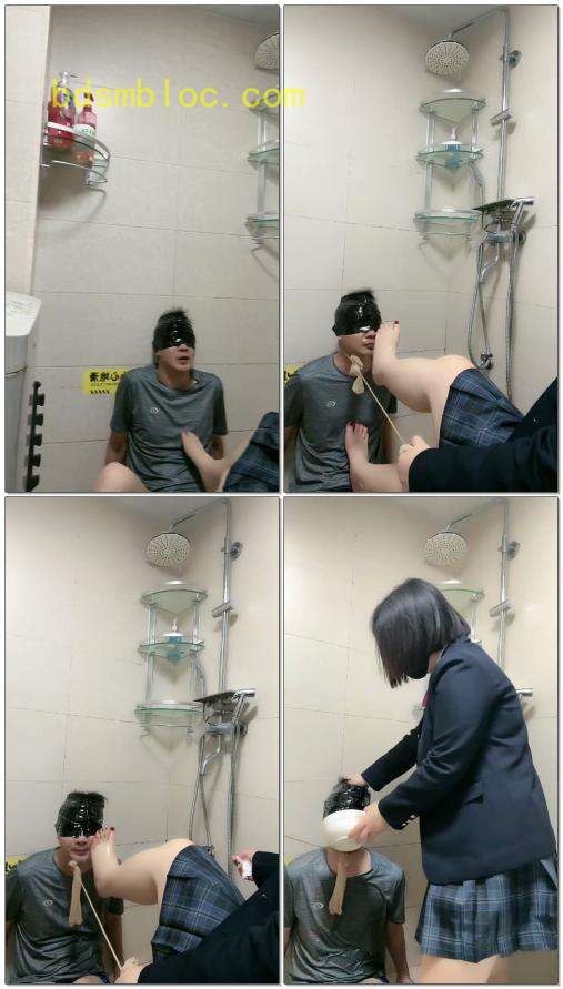 【可馨大大BBW主】强迫男同学喝尿