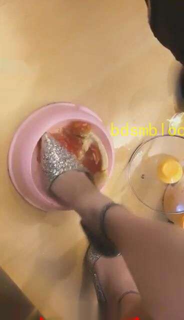 【晓晓晓主子s】狗①人间盛宴！！原味熬汤圣水面