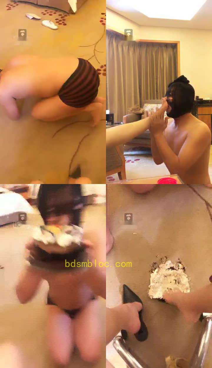【琴师】调教贱狗 脚喂食 舔脚 吐痰 27分钟
