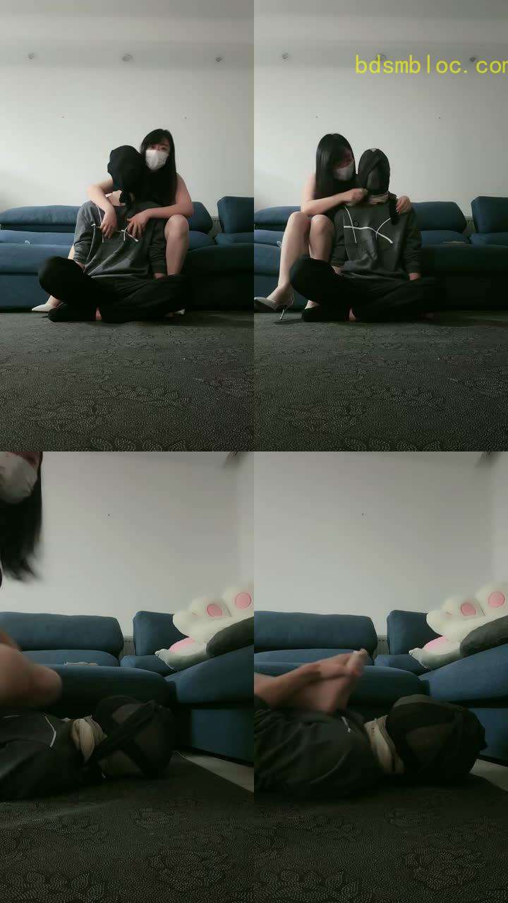 【桃子老师】高跟美腿诱惑-掐乳/肉丝脚闻舔