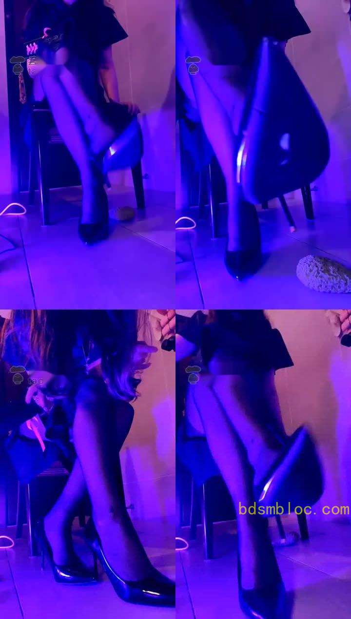 【Verin维因】第一视角黑丝不间断羞辱