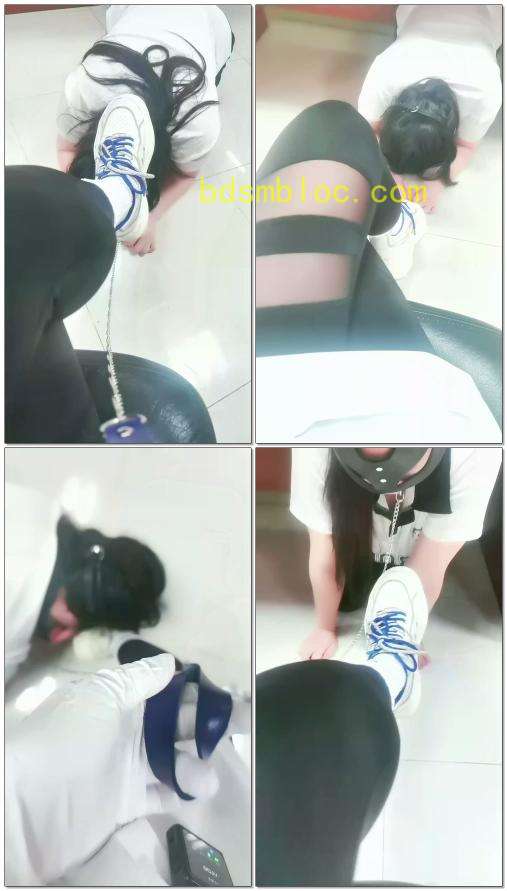 【璃茉老师dom】女学生犬化运动鞋底清理器
