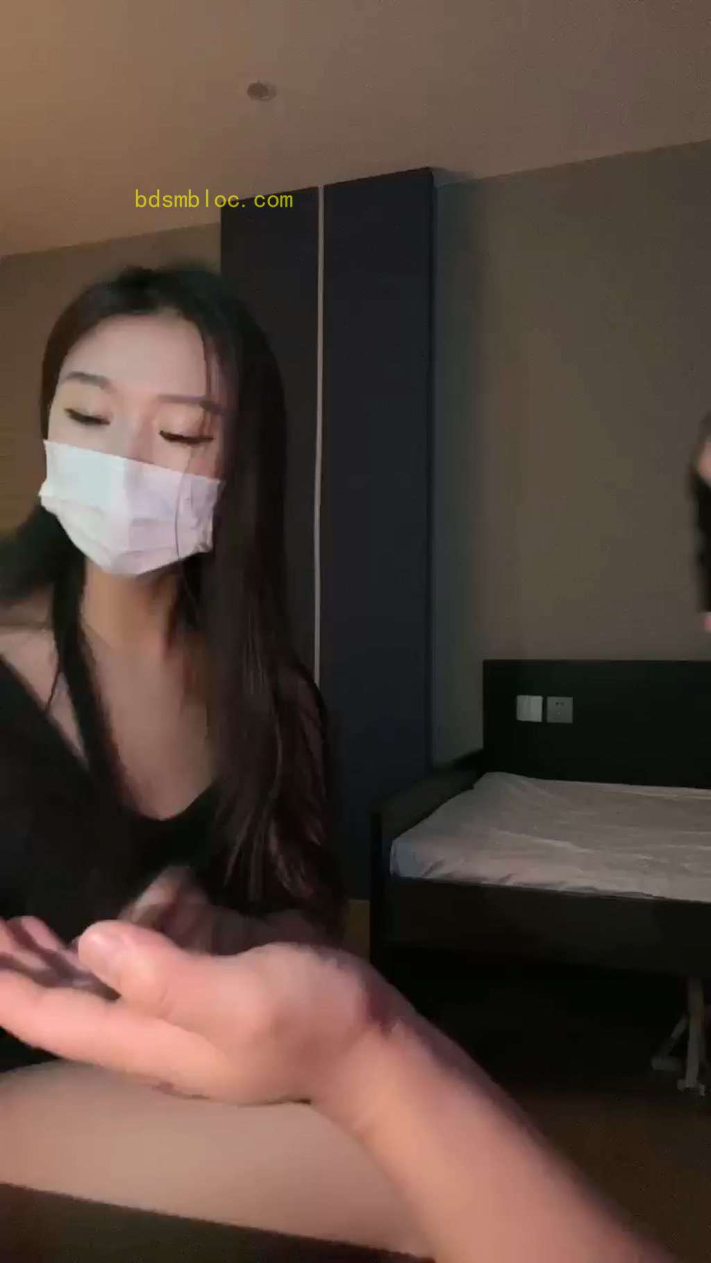 【汐言】意外发现游戏队友偷我袜子求饶无下限