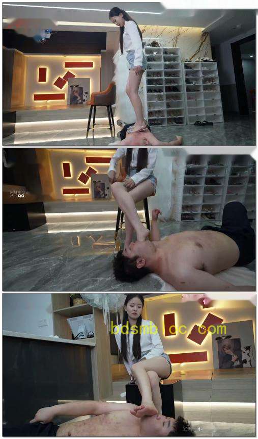 【美女维C】脚深喉舔脚皮啃脚皮