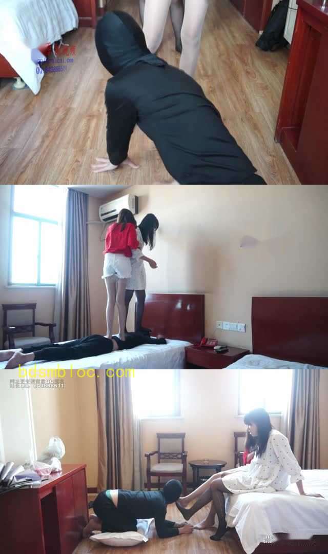 【黑丝诱惑】两位大一美女学生黑丝肉丝美腿恋足