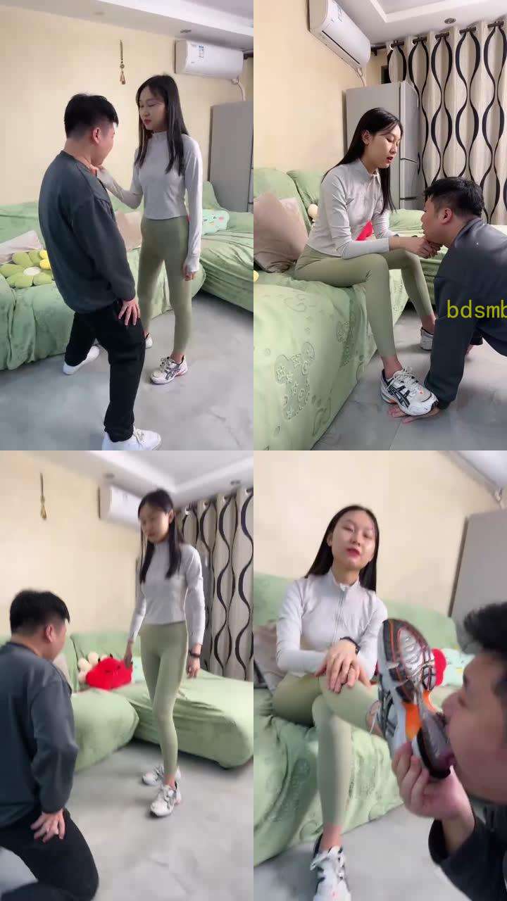 【艾莉】运动女神提档/全体重踩踏/白棉袜气味吸入/腿绞窒息