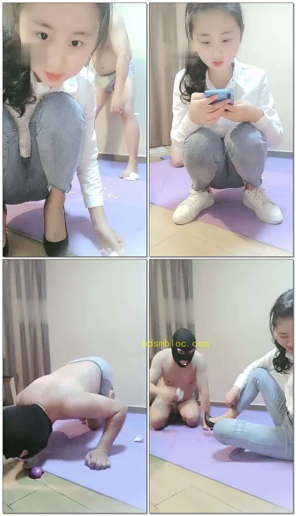 【小小小魔女】小白鞋踩踏贱狗