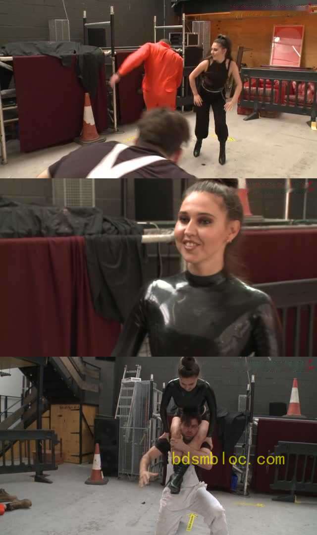 【欧美女王】KAK女王高超的美腿游戏