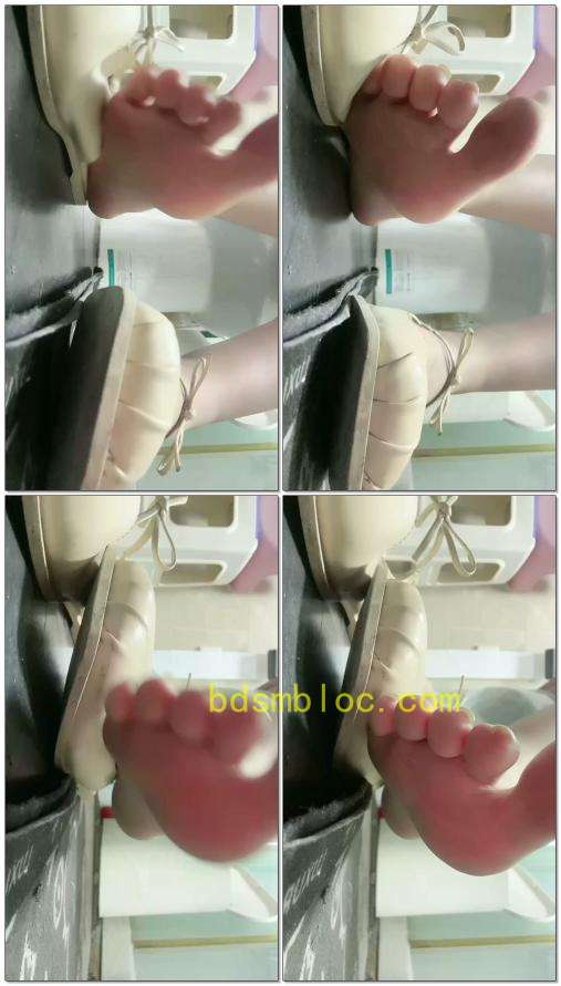 【小鱼爹】第一视角红绿灯马桶喝晨尿噴