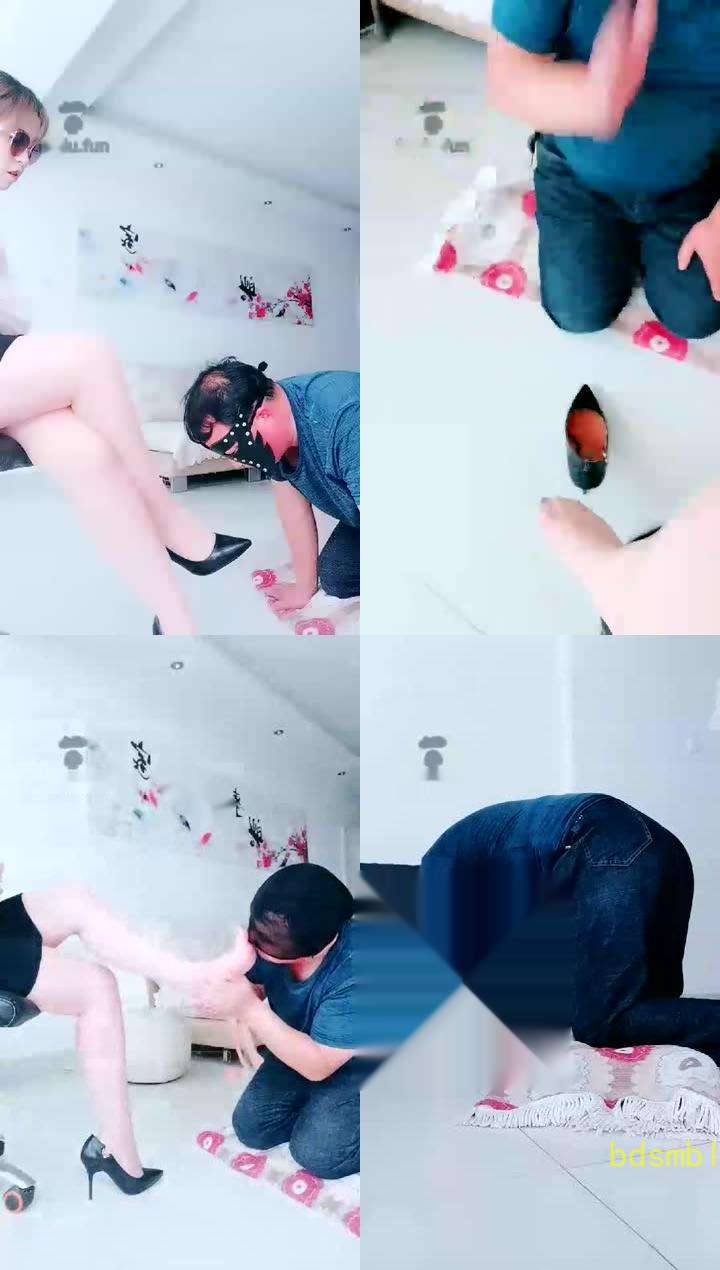 【柠檬s】舔脚踩踏，踢裆圣水