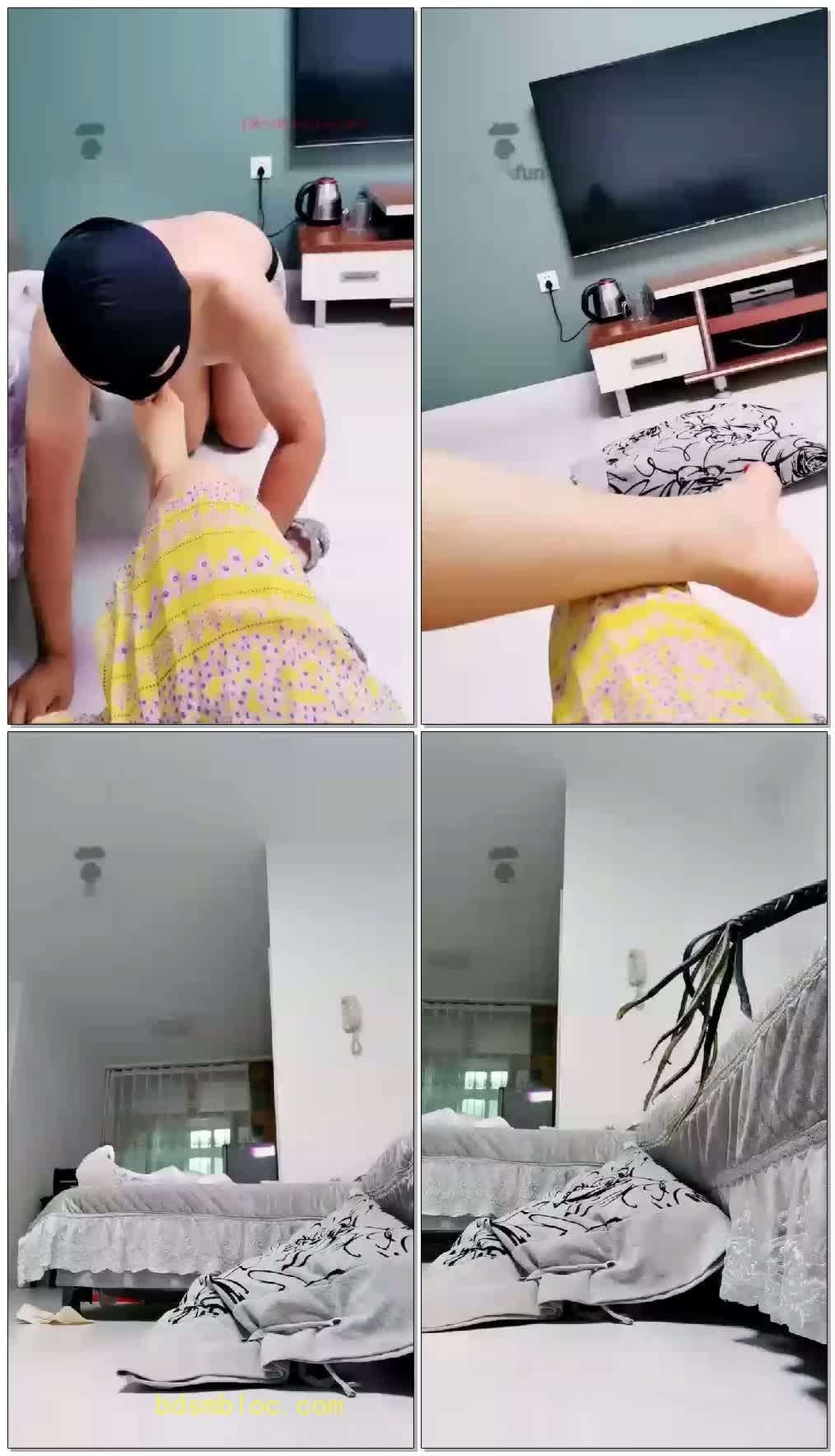 【久儿女王】鞋底抽耳光,口水,虐乳