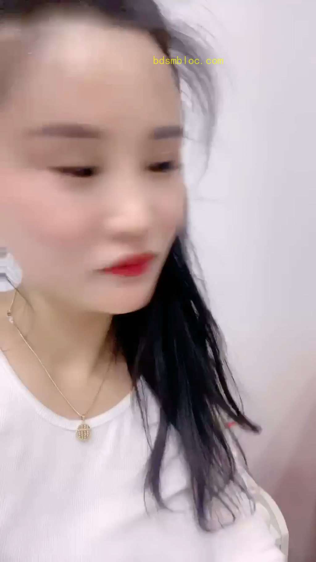 【孤傲女帝】爆揍不知天高地厚的M