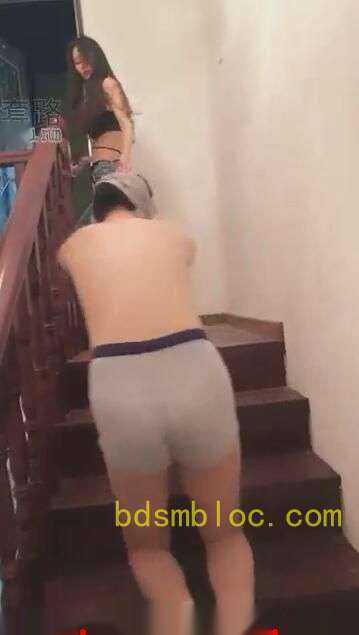 【芷睛】T：户外长鞭暴虐后的圣水冲刷