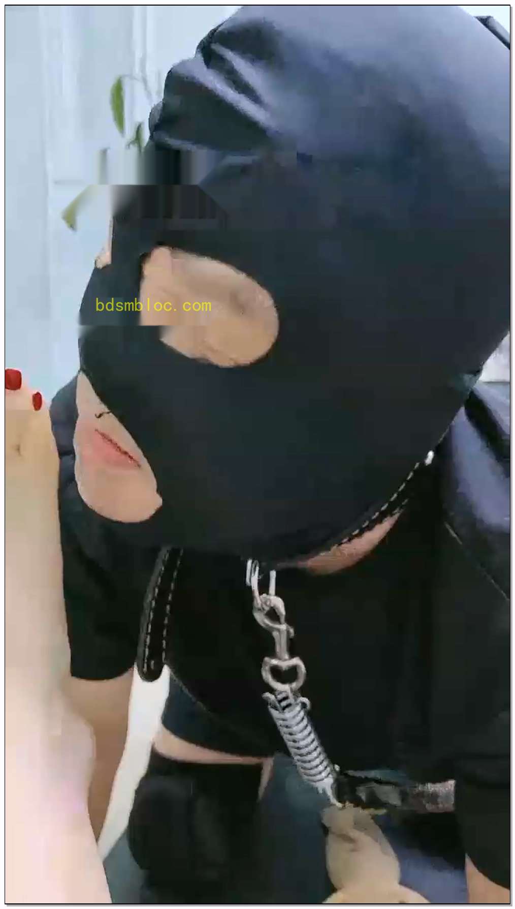 【迪迪呀S】舔脚骑马清理鞋子