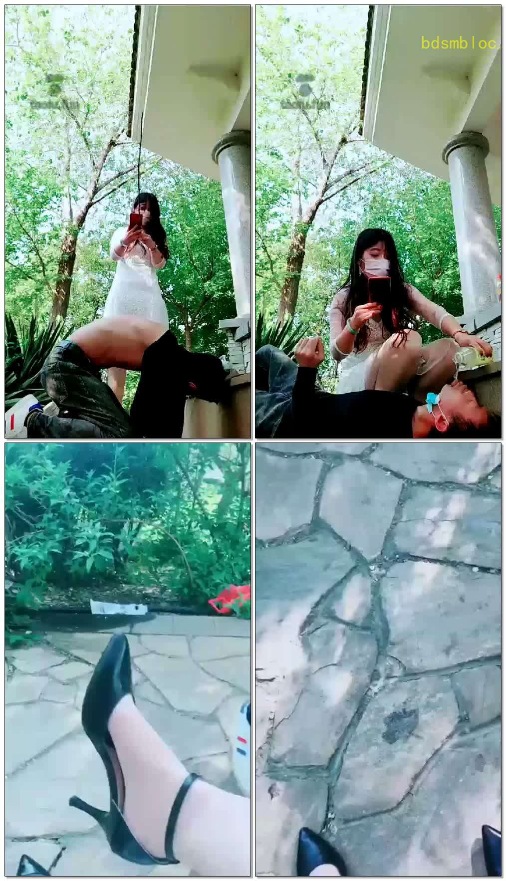 【聊城魅影】野外带刺条抽舔脏鞋底喂圣水狠虐乳