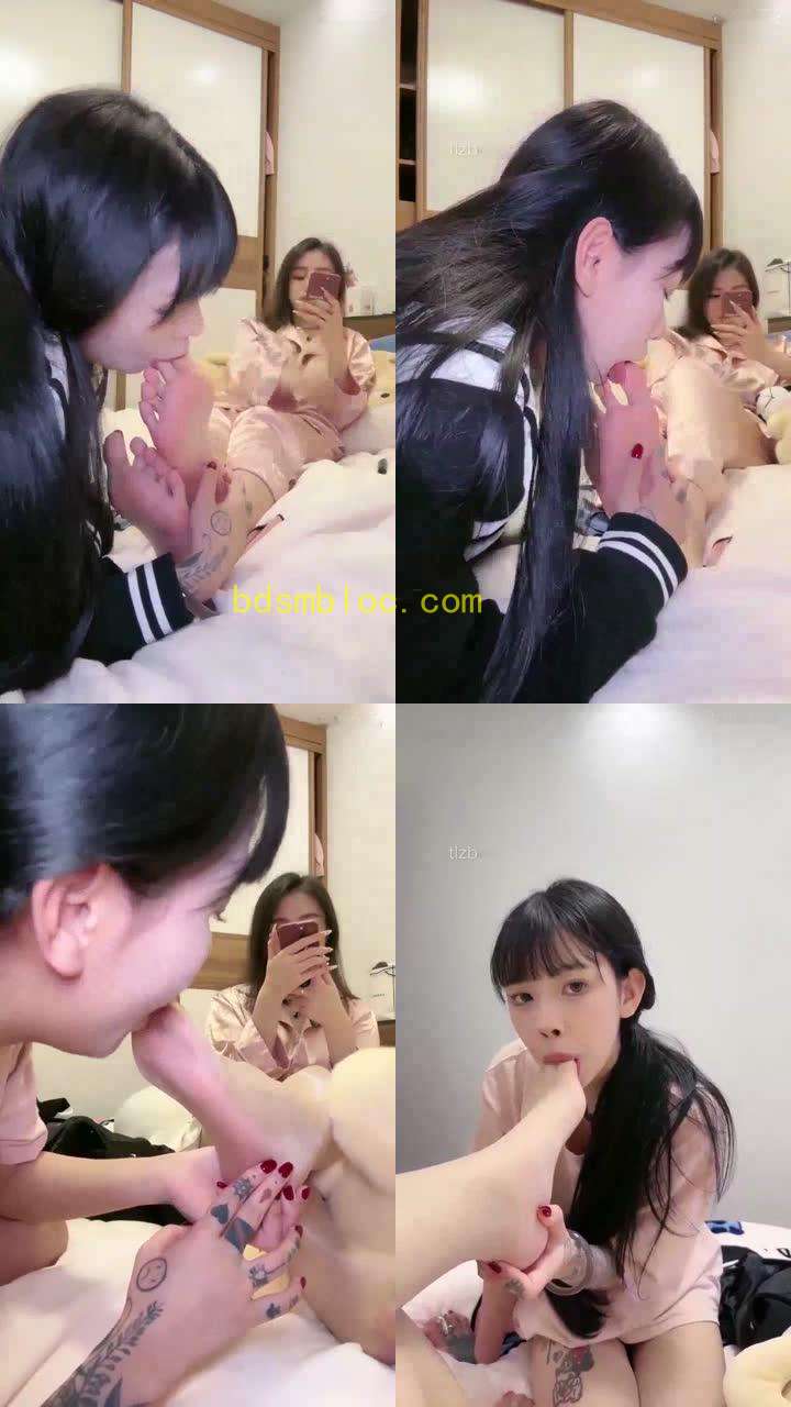 【反差楠熙】调教女奴脚深喉