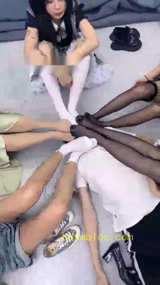 【狗哥】久违的5素人踩踏暴力场
