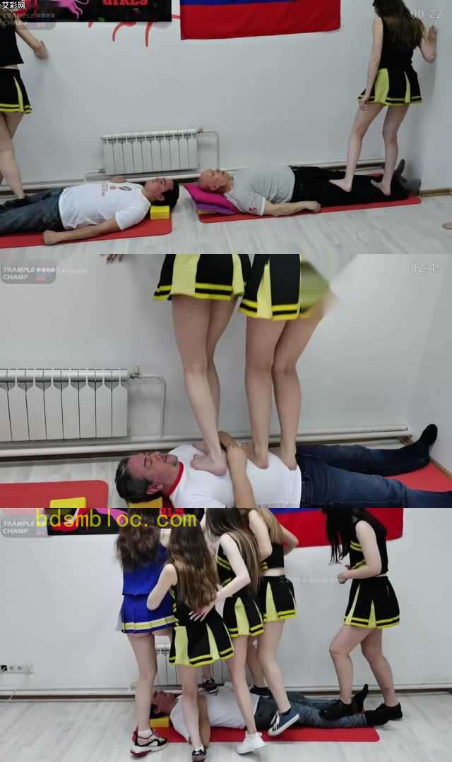 【欧美女王】1小时莫斯科美少女团踩踏！群踩+群坐+群腿绞+集体骑脖子+群踩脚垫