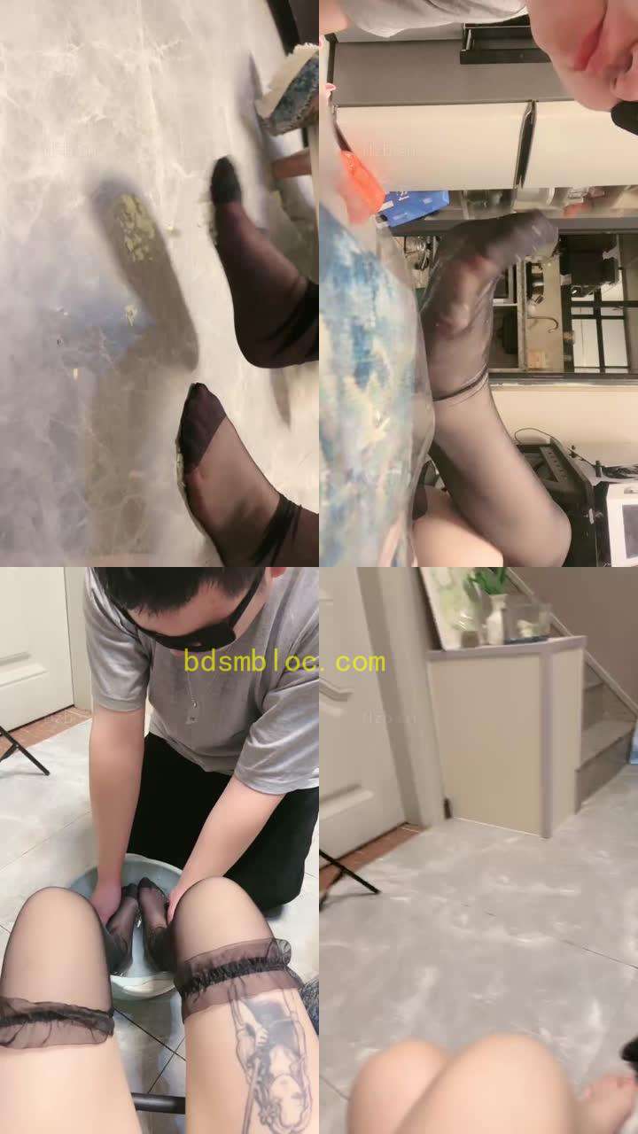 【香芋朱朱】黑丝脚踩踏喂食/伺候沐足/闻鞋踩踏