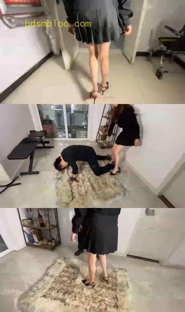 【七月老师】超很顶裆惩罚尾随色狼膝盖顶脖子顶裆