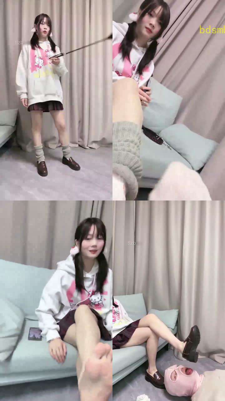 【兔兔酱】首次调教直播