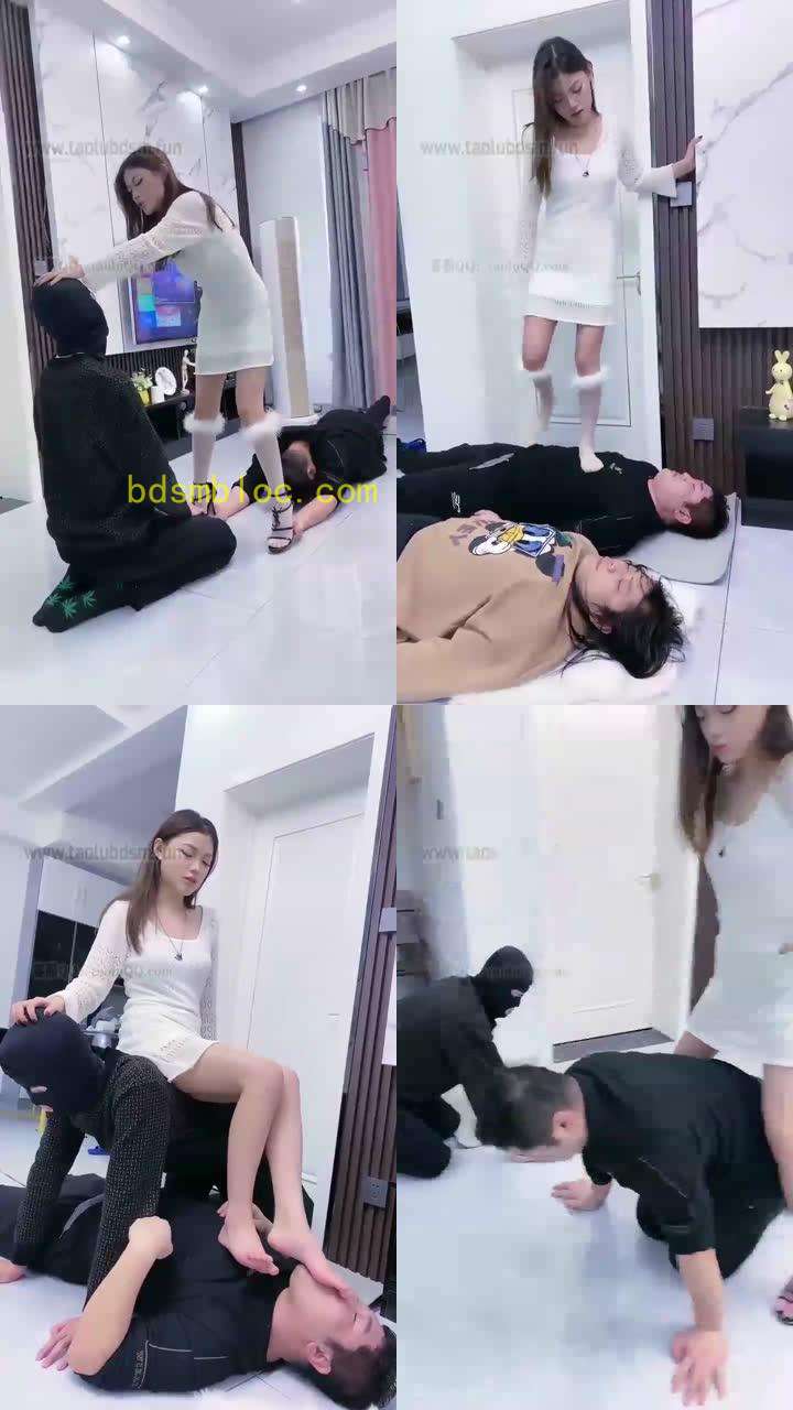 【银儿和苏苏】立刻有慕名来求调教的贱货