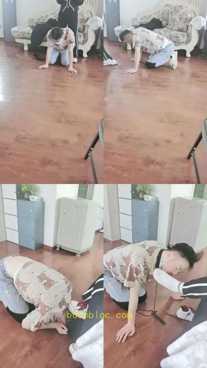 【妖玲】运动鞋白袜气味羞辱-遛狗